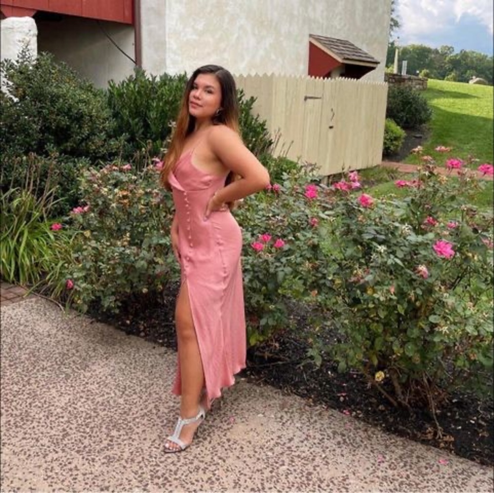 Meet your Posher, Stefany